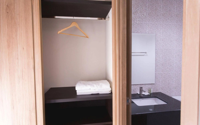 The Journey Hotel