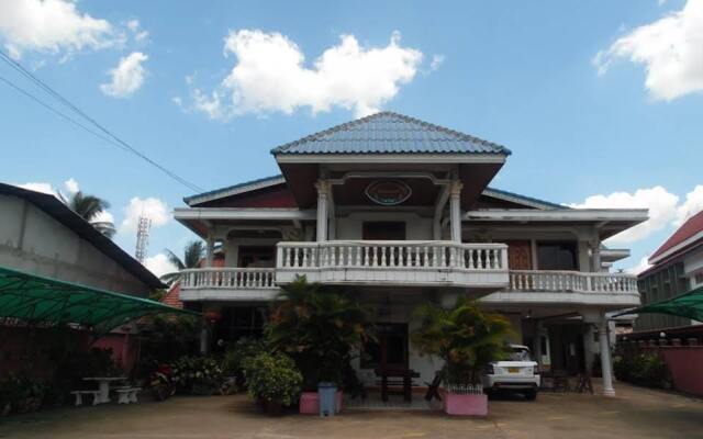 Rattanasavanh Hotel