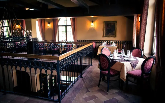 Hotel Turnul