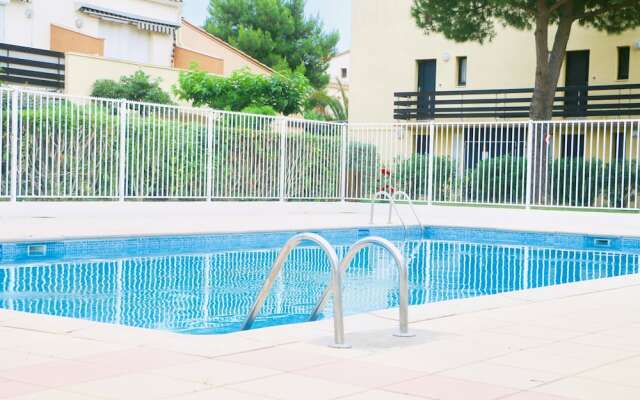 T2 Entièrement Rénové à 100m du Village Naturiste : Cap Estivales