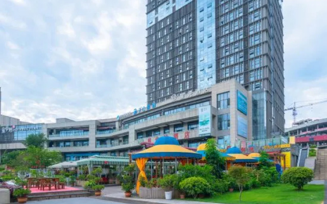 Future Sporting Hotel (Outlets)