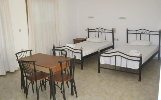 Sfinias Apartments