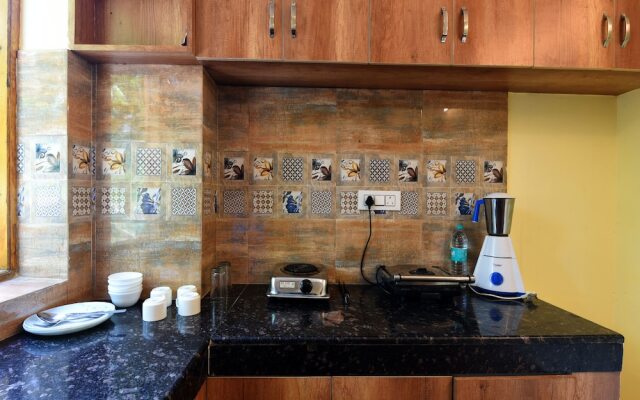 OYO 14583 Home Mountain View 2BHK Shanag