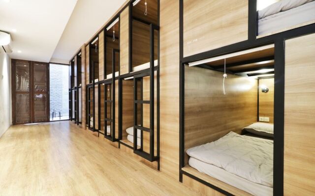 Semalam at Sun Yat Sen