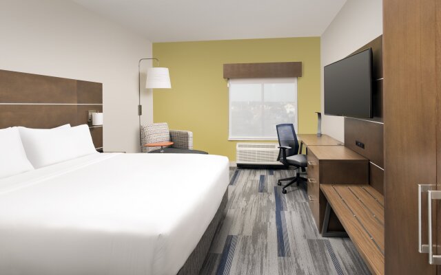 Holiday Inn Express & Suites San Antonio North - Windcrest, an IHG Hotel