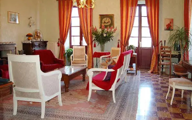 Chateau De Meracq