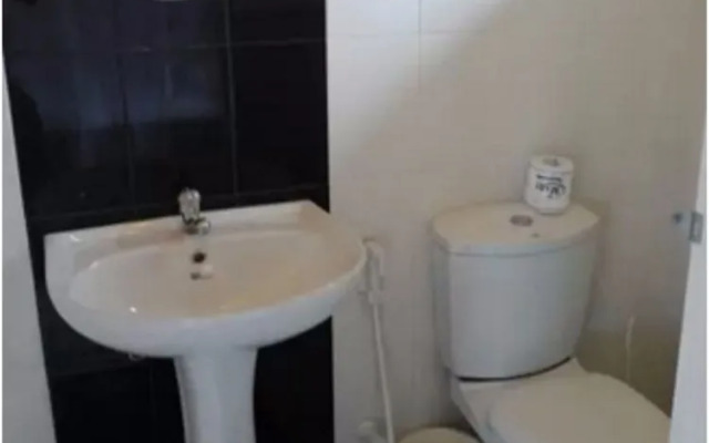 Unawatuna Beach Bunglow