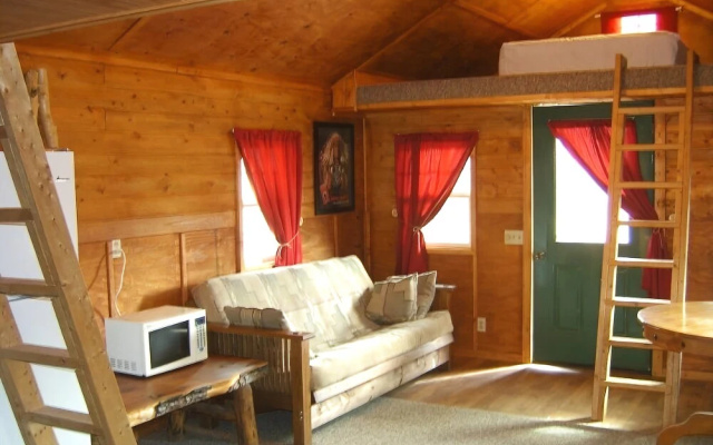 Country Cabins Motel