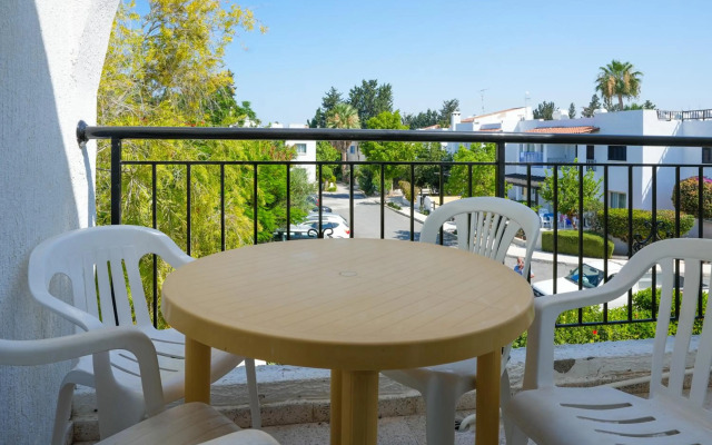 Paphos Gardens Hotel And Apartments
