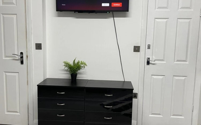 BV Lush Studio At Queensgate Huddersfield