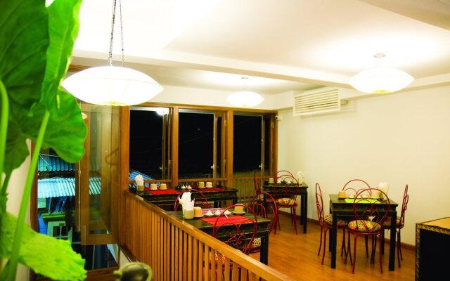 Maison d'Orient Hotel