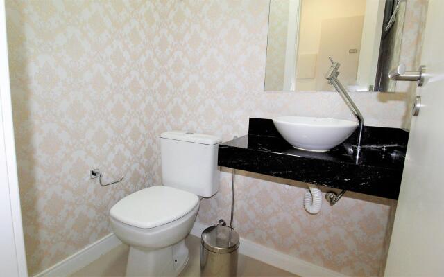 1070 - Praia de Bombinhas locação de temporada.