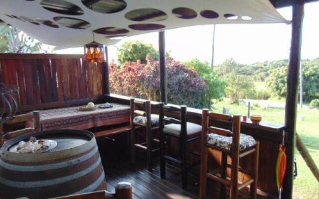 Airport Beach Backpackers