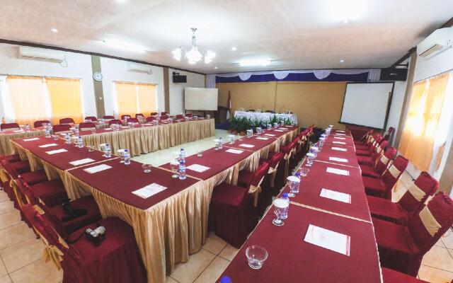The Kanzi Hotel & Village