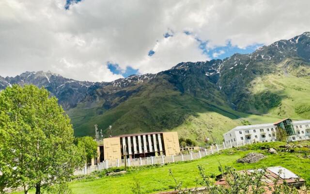 Hotel Kazbegi 1963