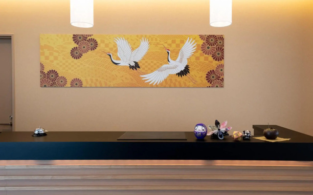 Shinsaibashi Higashi Crystal Hotel