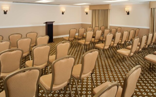 Doubletree Chicago Wood Dale