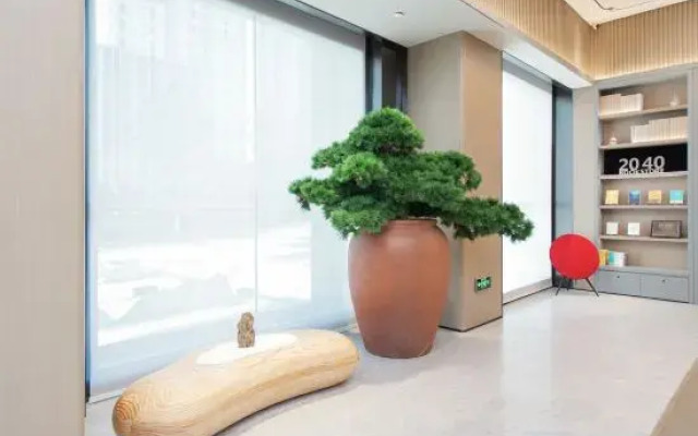 JI Hotel (Chifeng Station East Square)