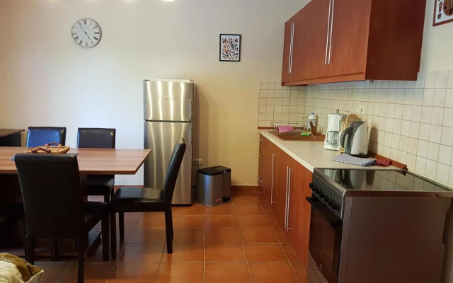 Easy Apartmanhaz