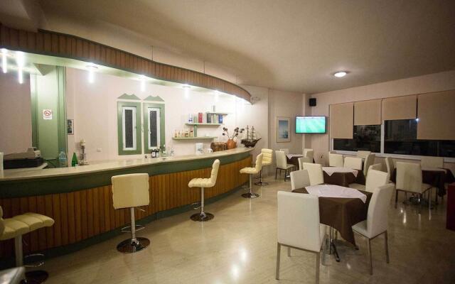Remvi Hotel - Apartments