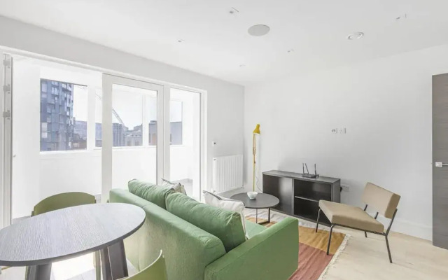 Superior 1 - bed Apartment in Wembley