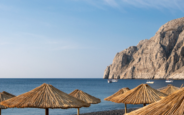 Kamari Beach Hotel