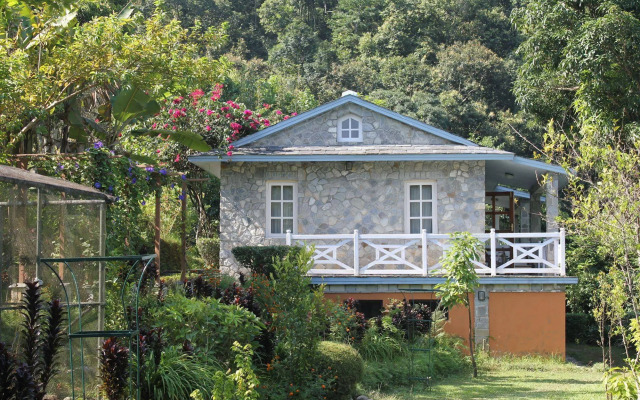 The Begnas Lake Resort & Villas
