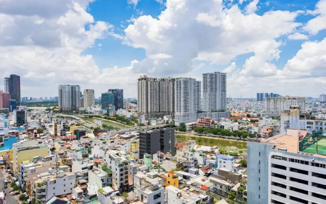 Otis Soho Saigon Balcony Apartment