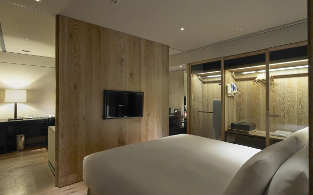 Gloria Residence