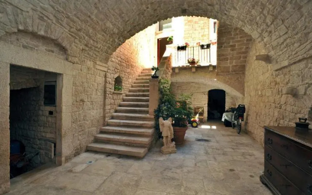 Palazzo Morola XIV century