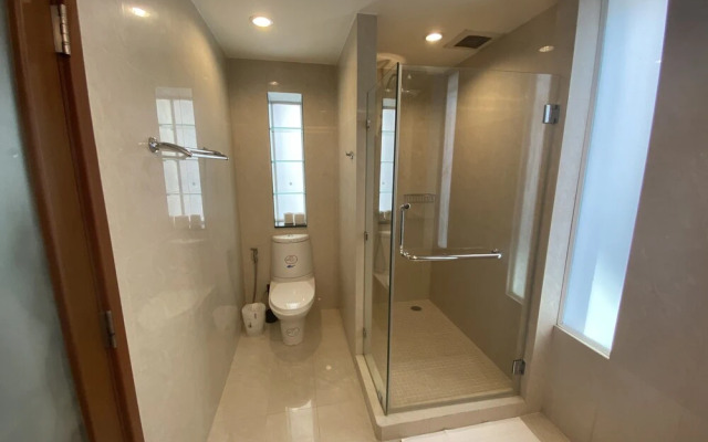 JJ Suites - Your Home on 11