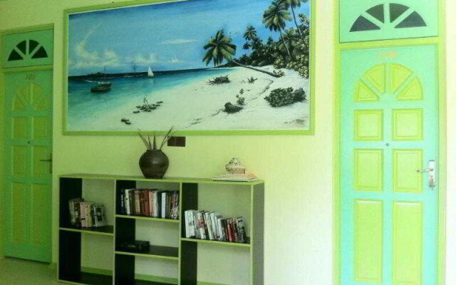 Guraidhoo Corner Tourist House