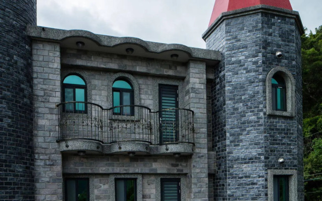 Zum Adler Castle B&B