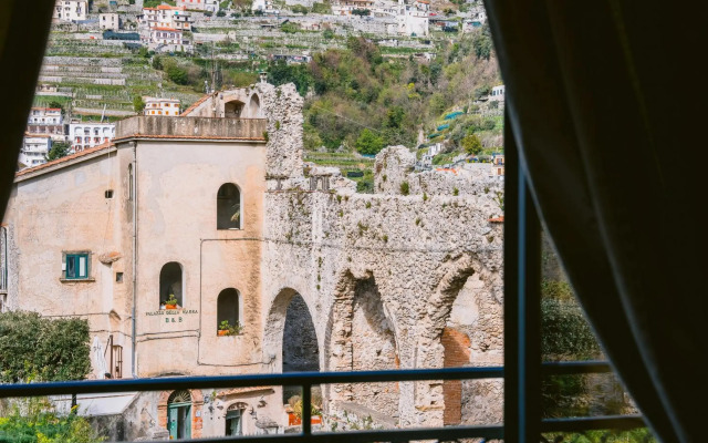 Hotel Toro