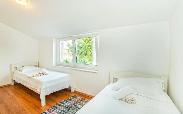 Grana - Two Bedroom