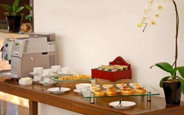 Hotel Santika Cikarang