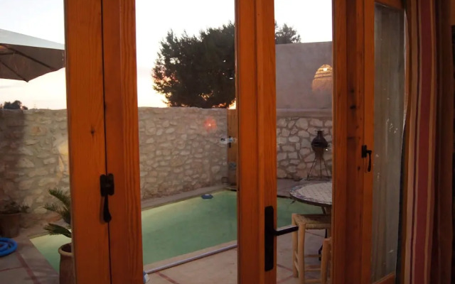 L'abri De La Plage - The Pool House