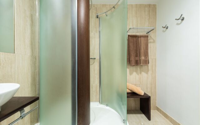 Holiday Club Sol Amadores Hotel