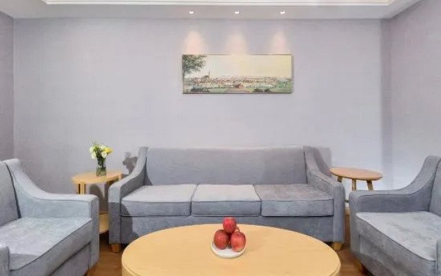 Vienna Hotel (Zhongshan Henglan Branch)