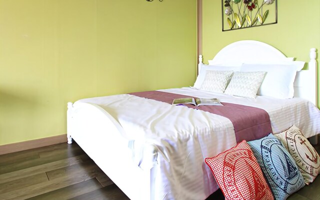 Tongyeong Paper Island Pension