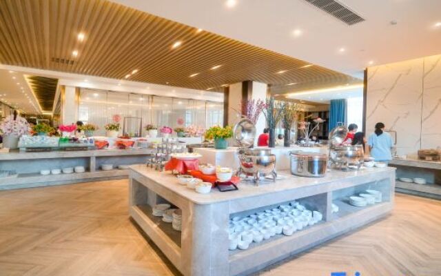 Tonglu Daqishan Road Ganghui GINLAN JIA Grand Hotel