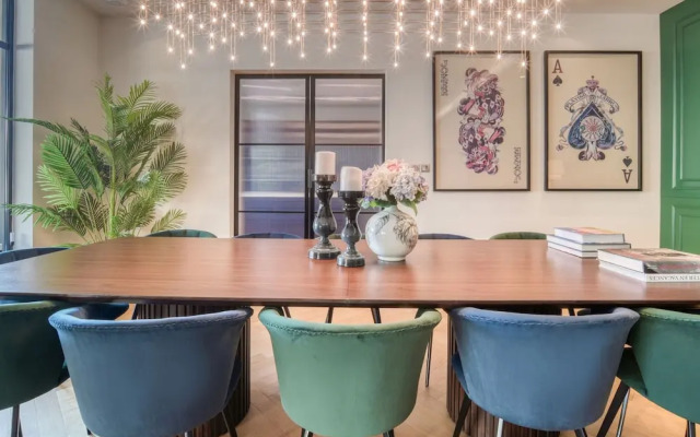 Modern 3BR Palm Penthouse w Private Plunge Pool