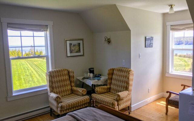 The Bread & Cheese Country Inn