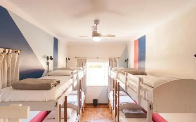Trem Azul Hostel
