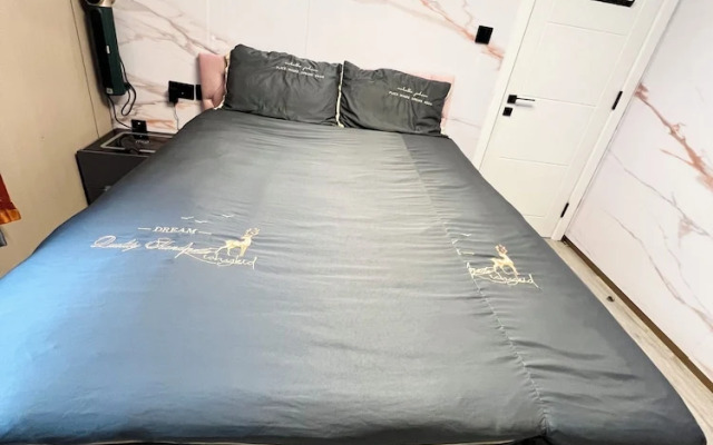 Addison's Adorable Abode