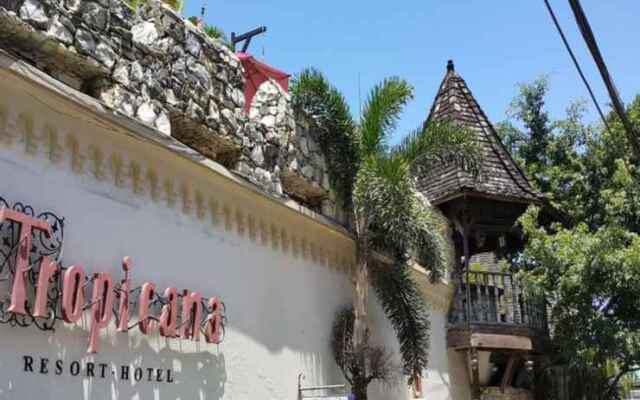 Tropicana Castle Dive Resort powered by Cocotel