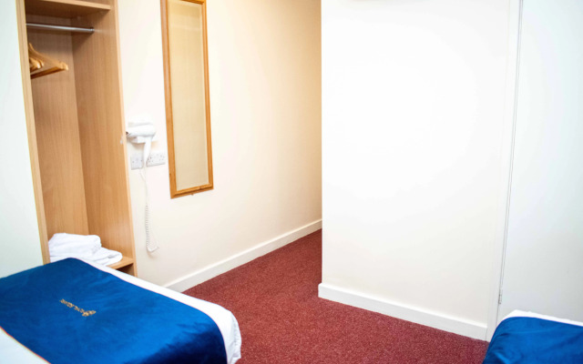 Royal Square Hotel - BHX & NEC