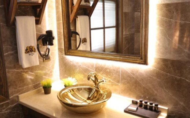 La Perla Boutique Hotel
