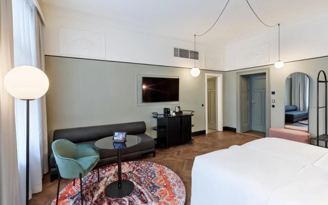 Astoria Vienna, Curio Collection by Hilton