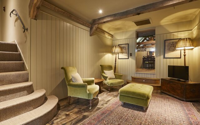 THE PIG at Combe - Devon